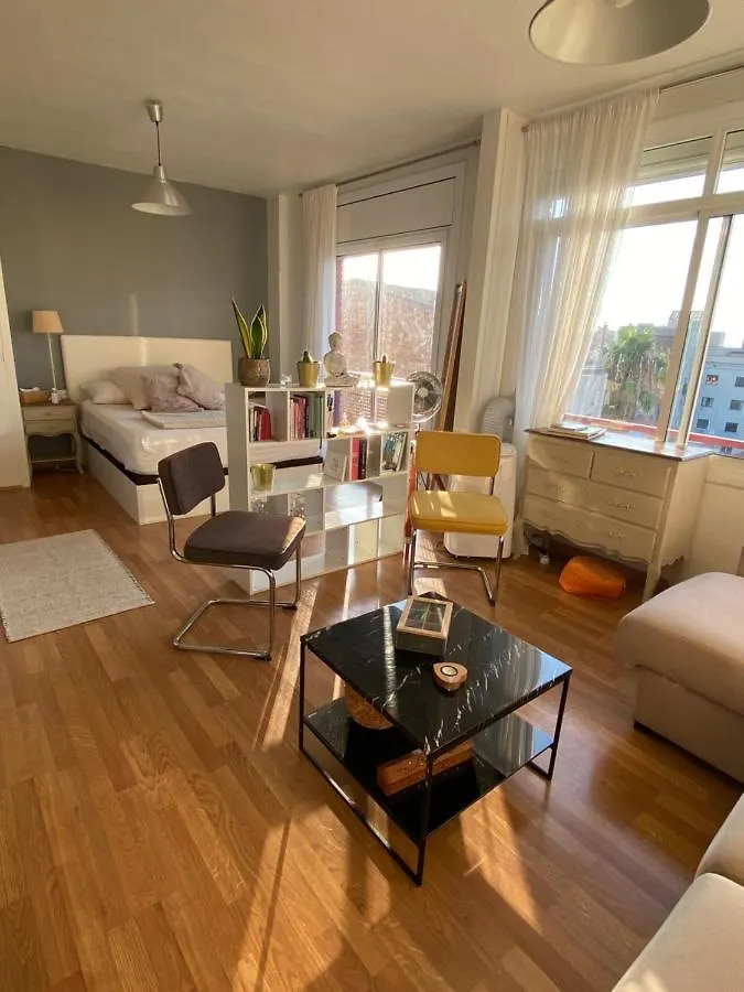 Cozy Apartament In Barcelona