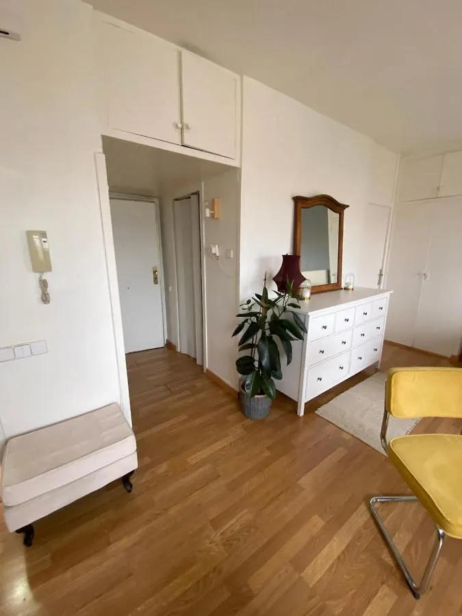 Apartment Cozy Apartament In Barcelona